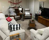 1 Bedroom, Den &Private Bathroom; LL Historic Home