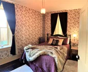 Buffalo Haus: no cleaning or airbnb fees