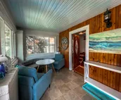 *No Chores* Private space | 2 bedrooms, 1.5 bath