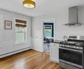 Renovated Water Haus ⎥+8 beds ⎥Historic Waterfront