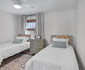 Renovated Water Haus ⎥+8 beds ⎥Historic Waterfront