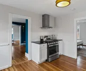 Renovated Water Haus ⎥+8 beds ⎥Historic Waterfront