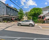 Renovated Water Haus ⎥+8 beds ⎥Historic Waterfront