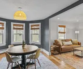 Renovated Water Haus ⎥+8 beds ⎥Historic Waterfront