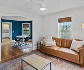 Renovated Water Haus ⎥+8 beds ⎥Historic Waterfront