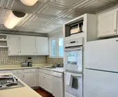 HILL HOUSE - City & Ocean Views, Downtown