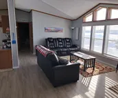 4 Bedroom Ogallala, Near Lake Mac!