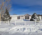 4 Bedroom Ogallala, Near Lake Mac!