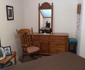 AJ's Cottage, 2bds/1ba. Sleeps 4 comfortably