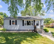 INDIANA DUNES/LAKE MICHIGAN/CHESTERTON HOUSE
