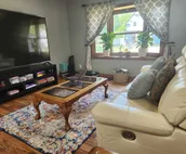 Near downtown! Private Single Bed Room: Sleeps 2