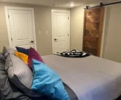 The Holders House: Blocks from Campus and Downtown