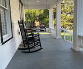 The Holders House: Blocks from Campus and Downtown