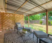 Village cozy-modern ranch with huge shower!