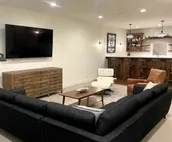 Contemporary 4 bedroom Farmhouse
