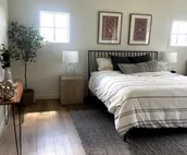 Contemporary 4 bedroom Farmhouse