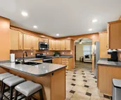 Newly remodeled Luxury duplex Unit B