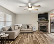 Newly remodeled Luxury duplex Unit B