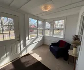 Bright, cheery 3-bedroom bungalow close to SDSU
