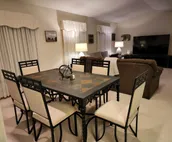 2 bed/2 bath 1600 sqft house