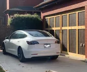 Historic District Carriage House - EV Parking
