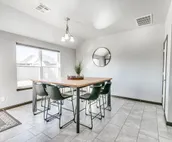 Modern Okie centrally located!