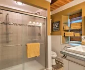 Charming Historic Home w/ Bridal Suite & Sunroom!