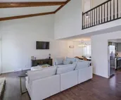 HOMaha@Walnut Grove-full home