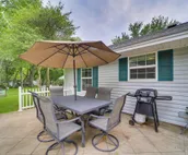 Updated Grand Lake Cottage w/ Patio & Pool Access!