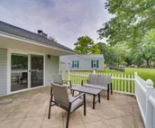 Updated Grand Lake Cottage w/ Patio & Pool Access!