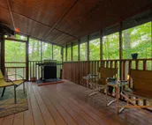 Marilee Cottage - Cozy cabin with fire pit