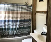Next to Championship Park, Sleeps 6, Lots of parki
