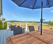Coastal Portsmouth Home w/ Bay Access Near Newport
