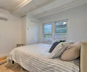 Coastal Portsmouth Home w/ Bay Access Near Newport