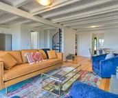 Coastal Portsmouth Home w/ Bay Access Near Newport
