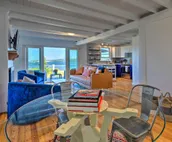 Coastal Portsmouth Home w/ Bay Access Near Newport