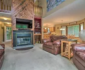 Ludlow Home - Under 3 Miles to Okemo Mtn Resort!