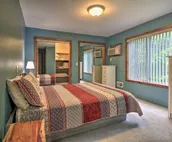 Ludlow Home - Under 3 Miles to Okemo Mtn Resort!