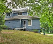 Ludlow Home - Under 3 Miles to Okemo Mtn Resort!