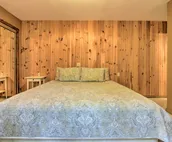 Ludlow Home - Under 3 Miles to Okemo Mtn Resort!