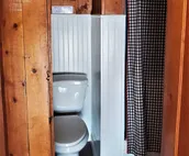 Historic Trapper Cabin - Your Cozy Sanctuary