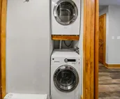 FREE SkyCard Activities - Remodeled Downtown Condo