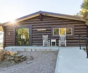 4 BR, 2 BA-No Neighbors, Walk to DT Custer