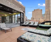 Heart of Downtown with Amazing Amenities 503