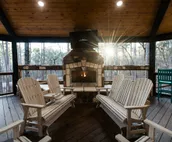 Glorious Grace Retreat - Loft Bunkroom/Gameroom