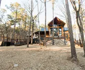 Glorious Grace Retreat - Loft Bunkroom/Gameroom