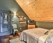Hilltop Home: 6 Miles to Hot Springs National Park