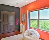 Hilltop Home: 6 Miles to Hot Springs National Park