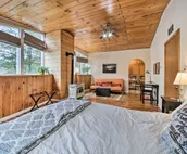 Lakefront Escape: Boat Dock, Grill, Fire Pit!
