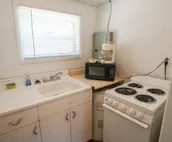 Cozy Two Bedroom Lakeview Cabin 2